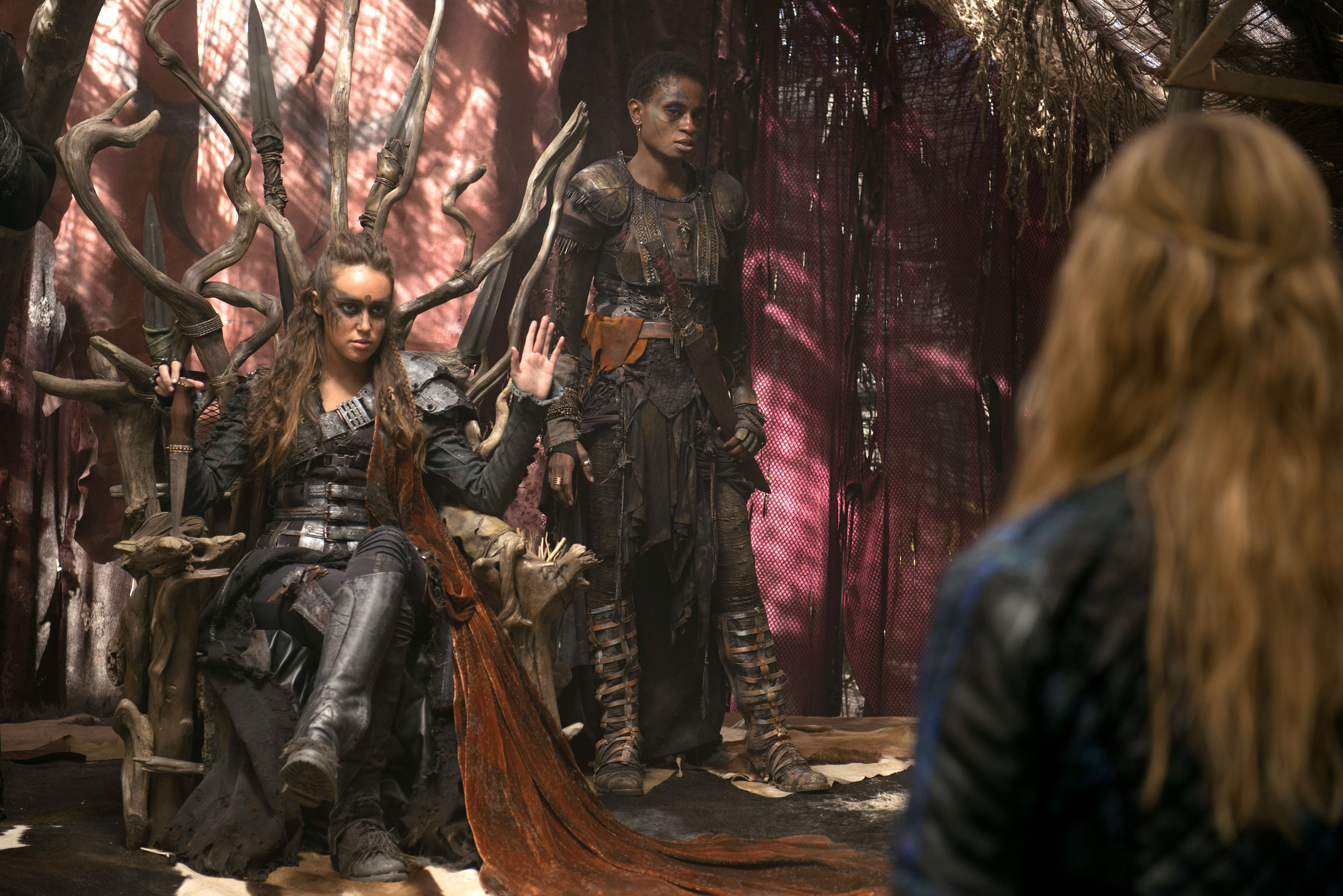 100+ Clarke And Lexa Image The100season2 Hd Wallpapers And.