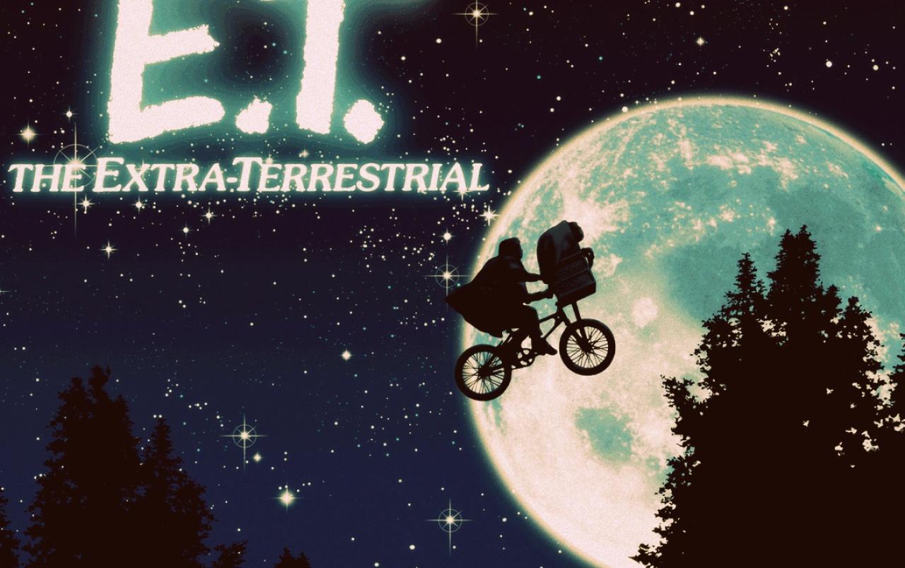E.T. the extra terrestrial wallpaper. E.T. the extra terrestrial