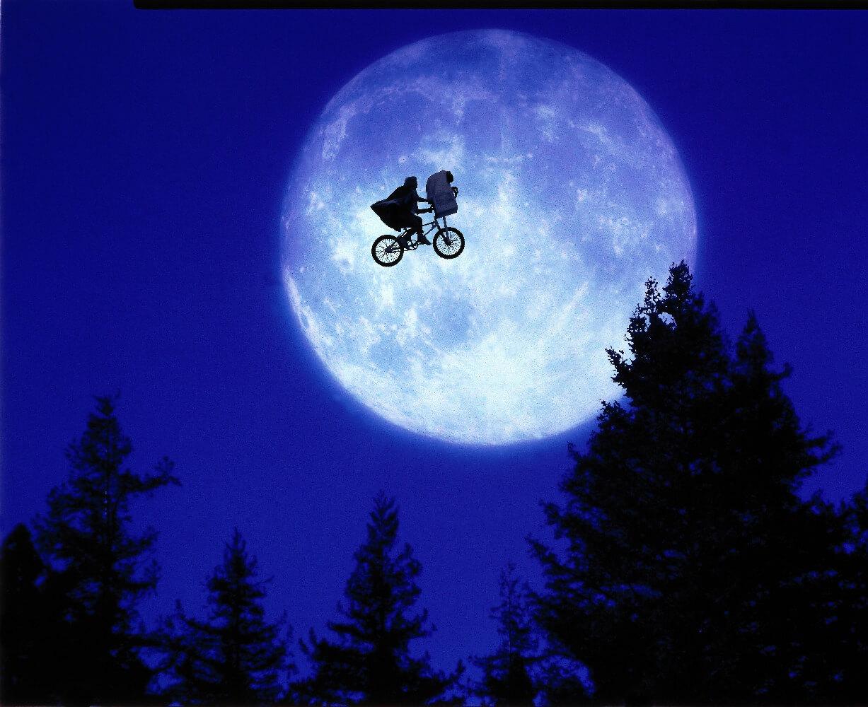 E.T. The Extra Terrestrial Wallpaper 22 X 1000