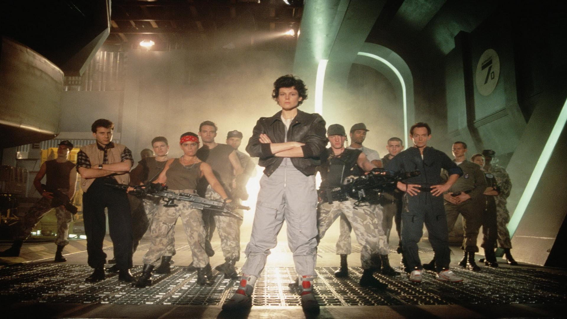 Sigourney Weaver Aliens Movie Wallpaper