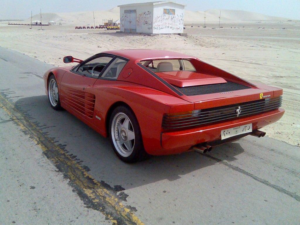 Ferrari testarossa. Free wallpaper of the most beautifull cars