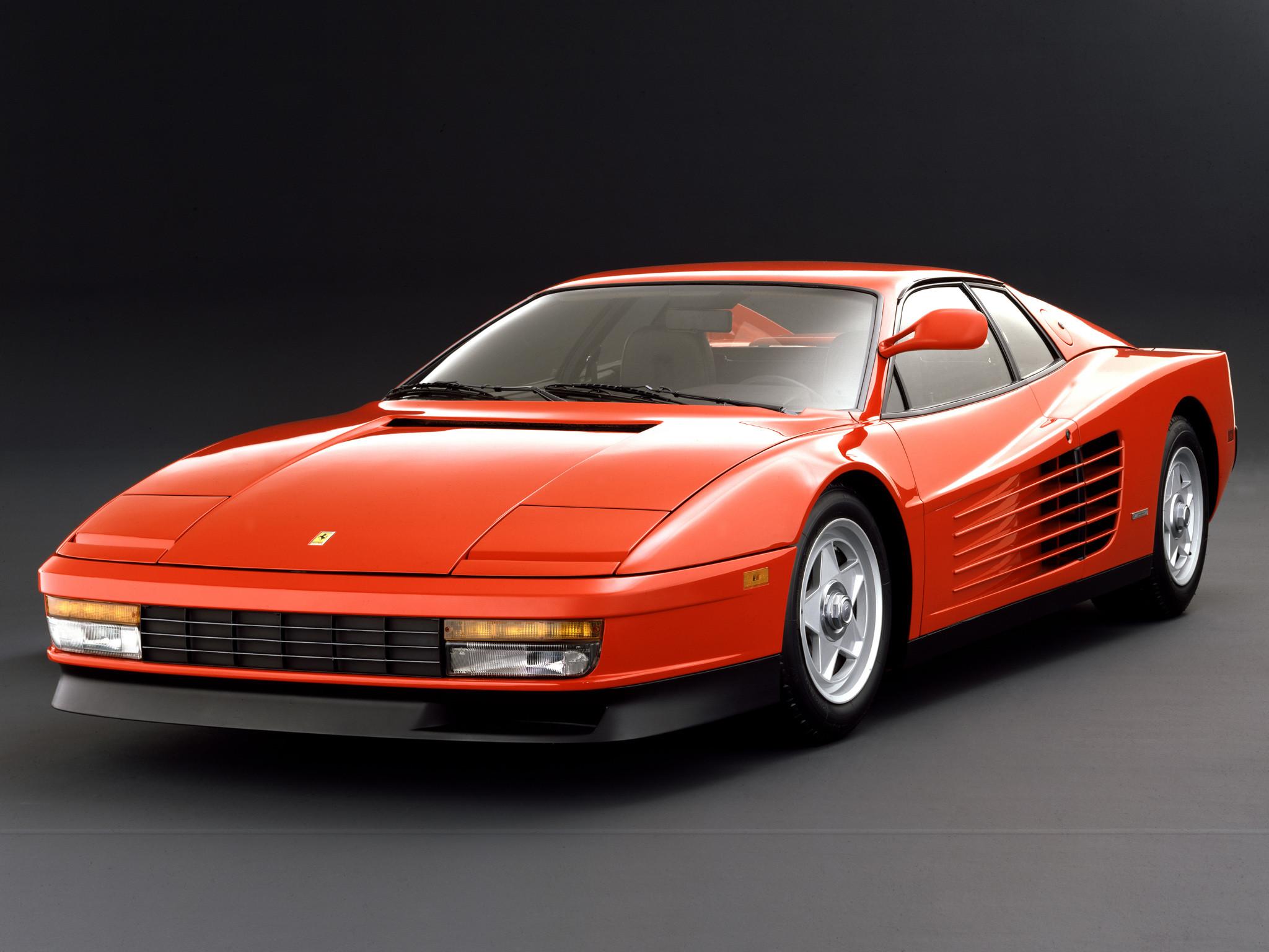 Ferrari Testarossa Wallpaper background picture