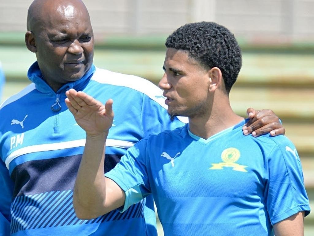 Sundowns seek Dolly replacement