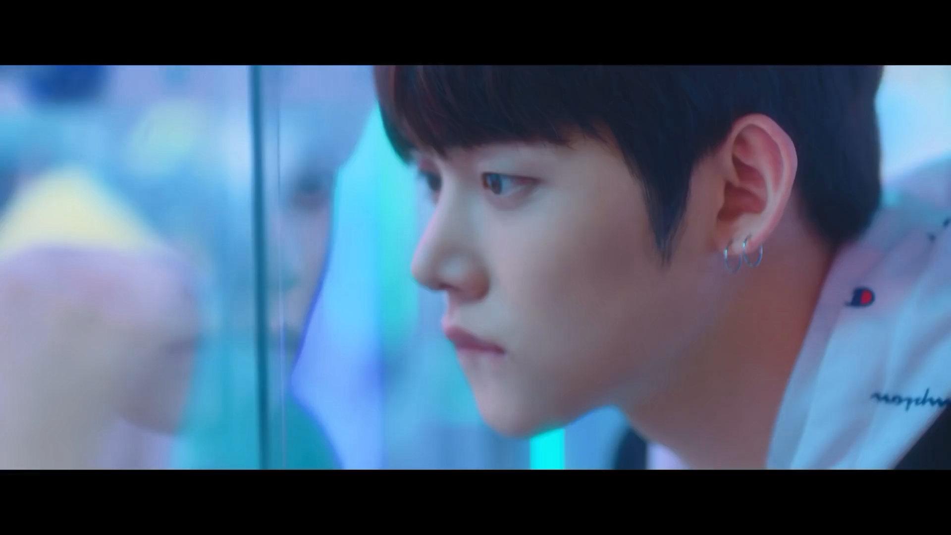 TXT First Member (Yeonjun) Photo Pop Database / Dbkpop.com