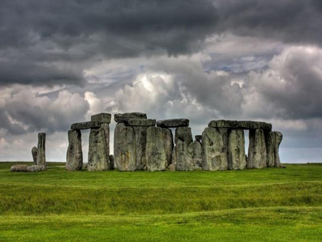HD Stonehenge Wallpaper for Android