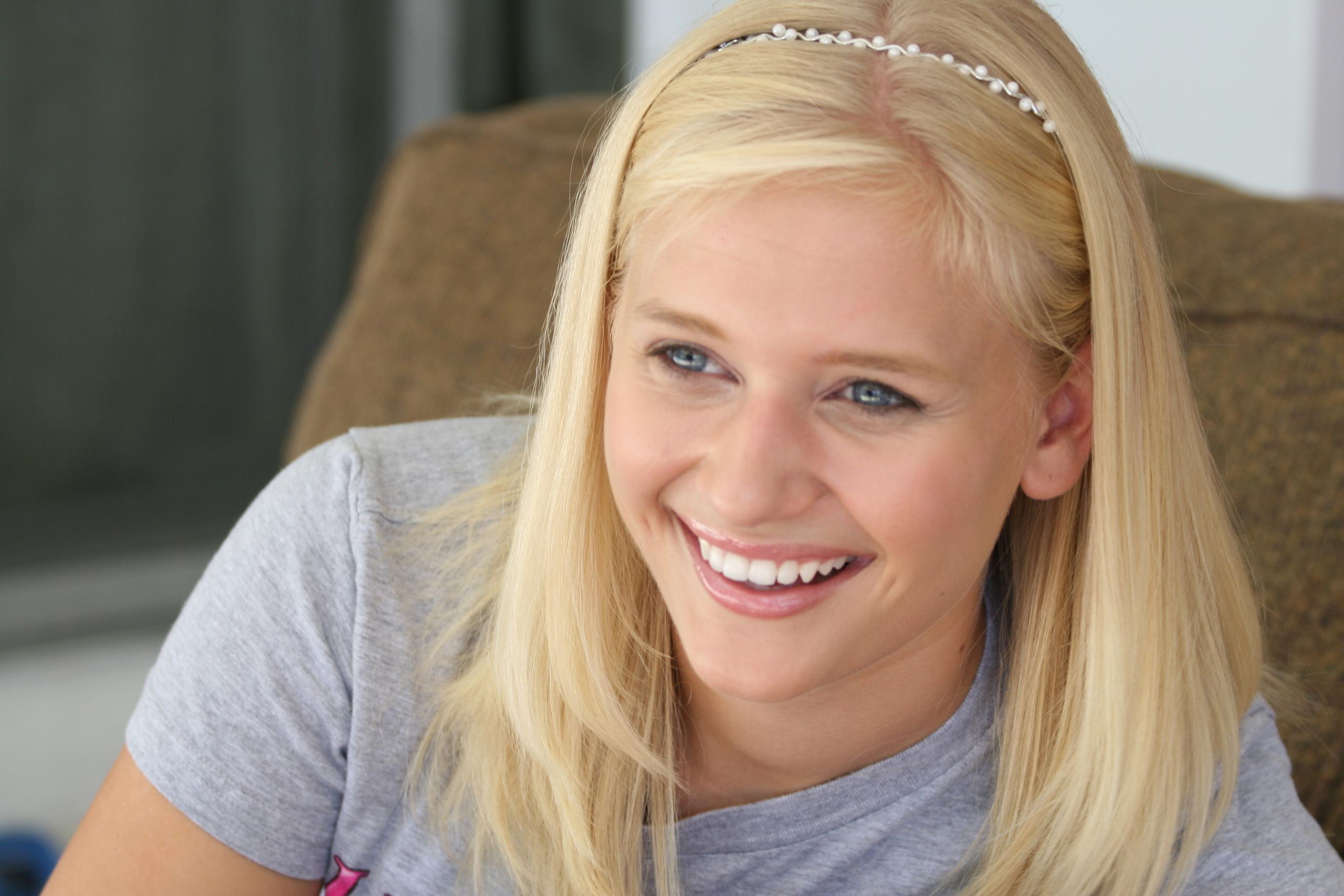 Carly Schroeder image Carly Schroeder HD wallpaper and background