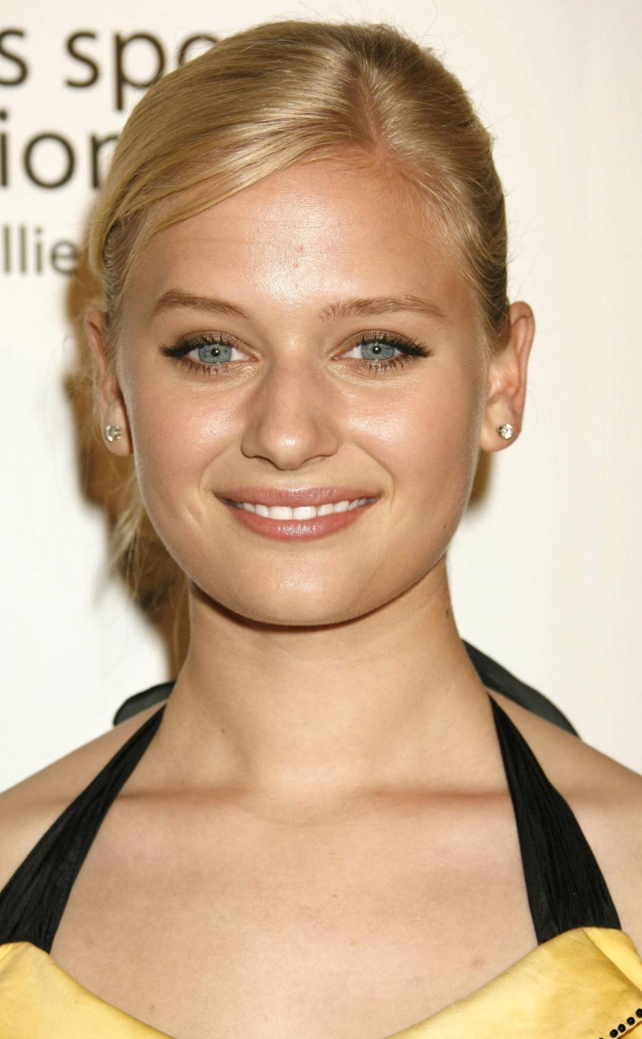 Picture of Carly Schroeder Of Celebrities