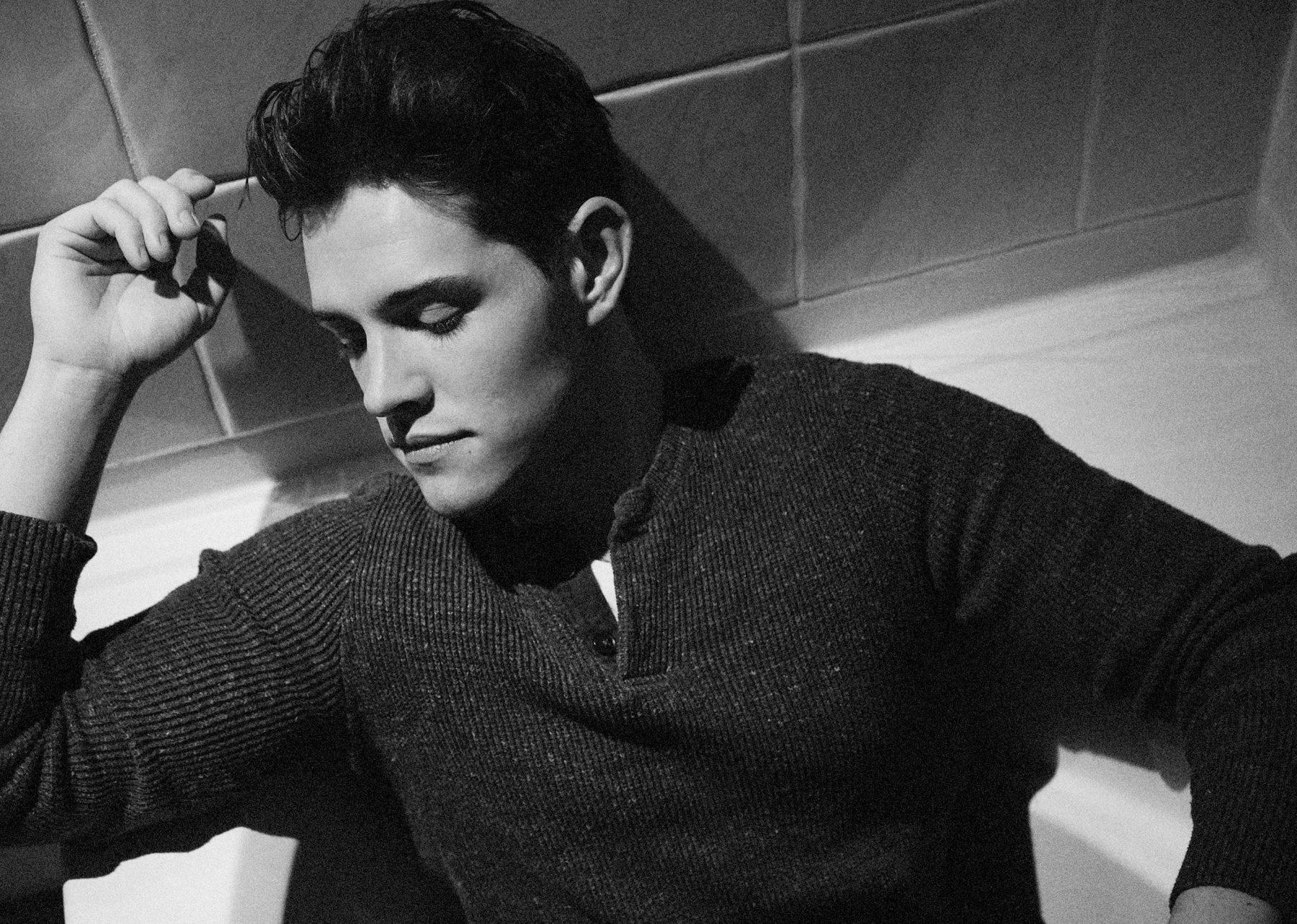 Casey Cott HD Wallpaperwallpaper.net