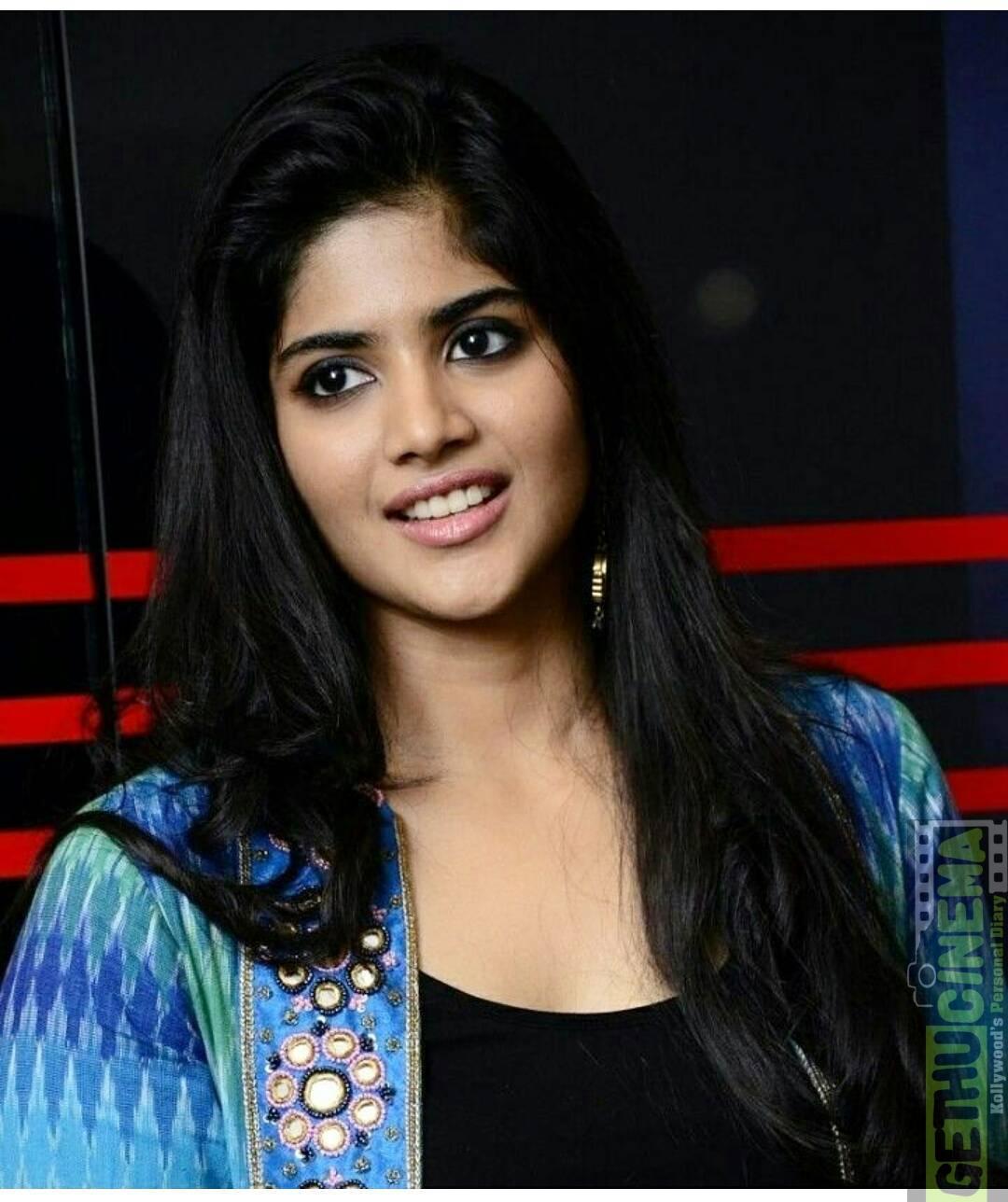 Megha Akash Tamil Actress Gallery Latest photo