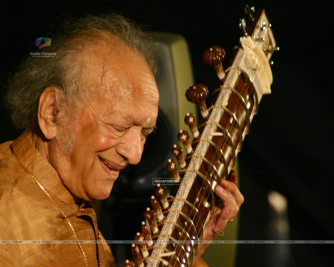 Ravi Shankar, Sitar player Pt Ravi Shankar at the concert ''''Music