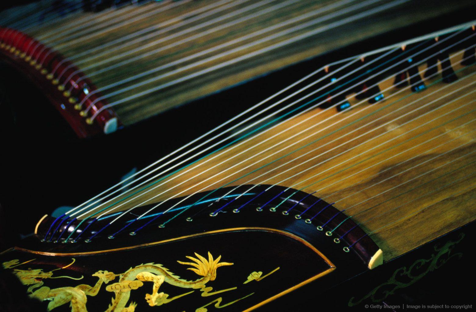 Traditional gu zheng (Chinese zither) at the Xing Haiyuexuan Musical