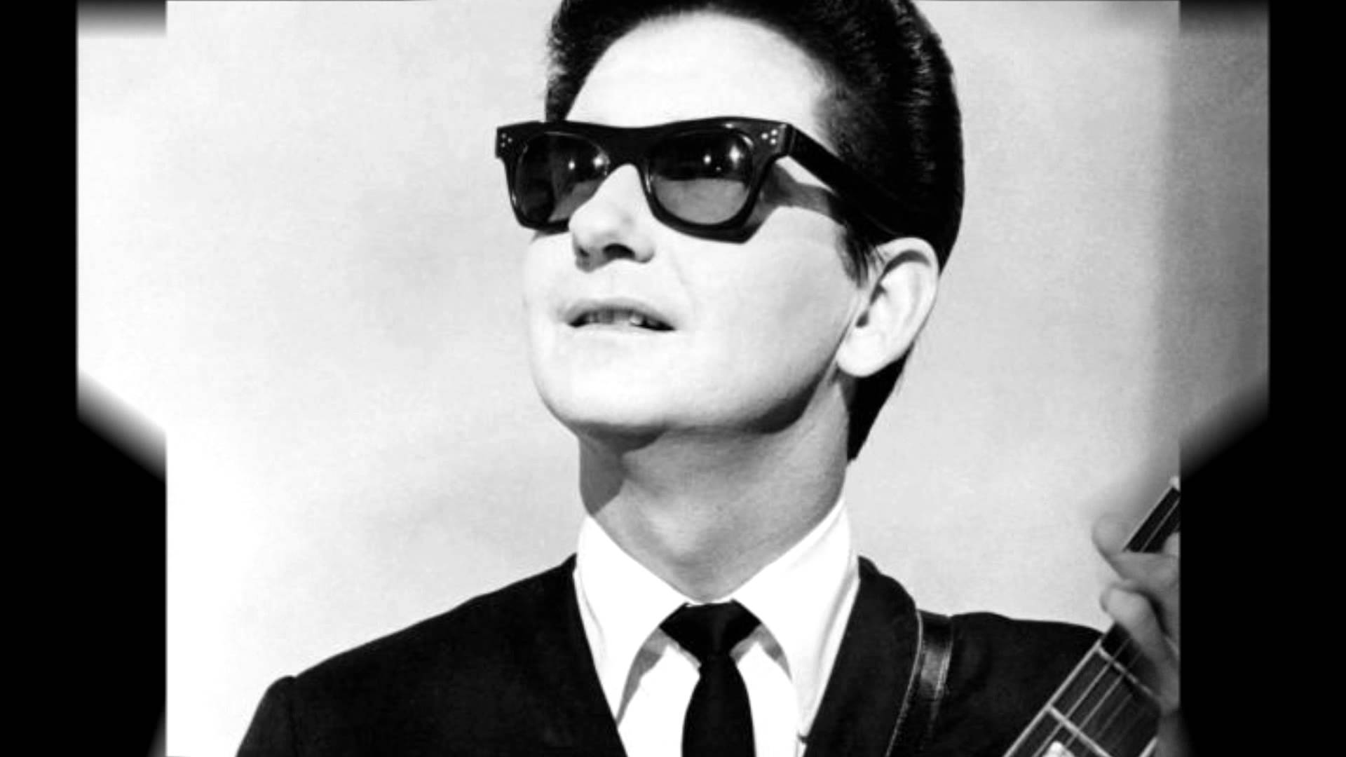 Puget Sound Radio. Roy Orbison has today's almost forgotten track