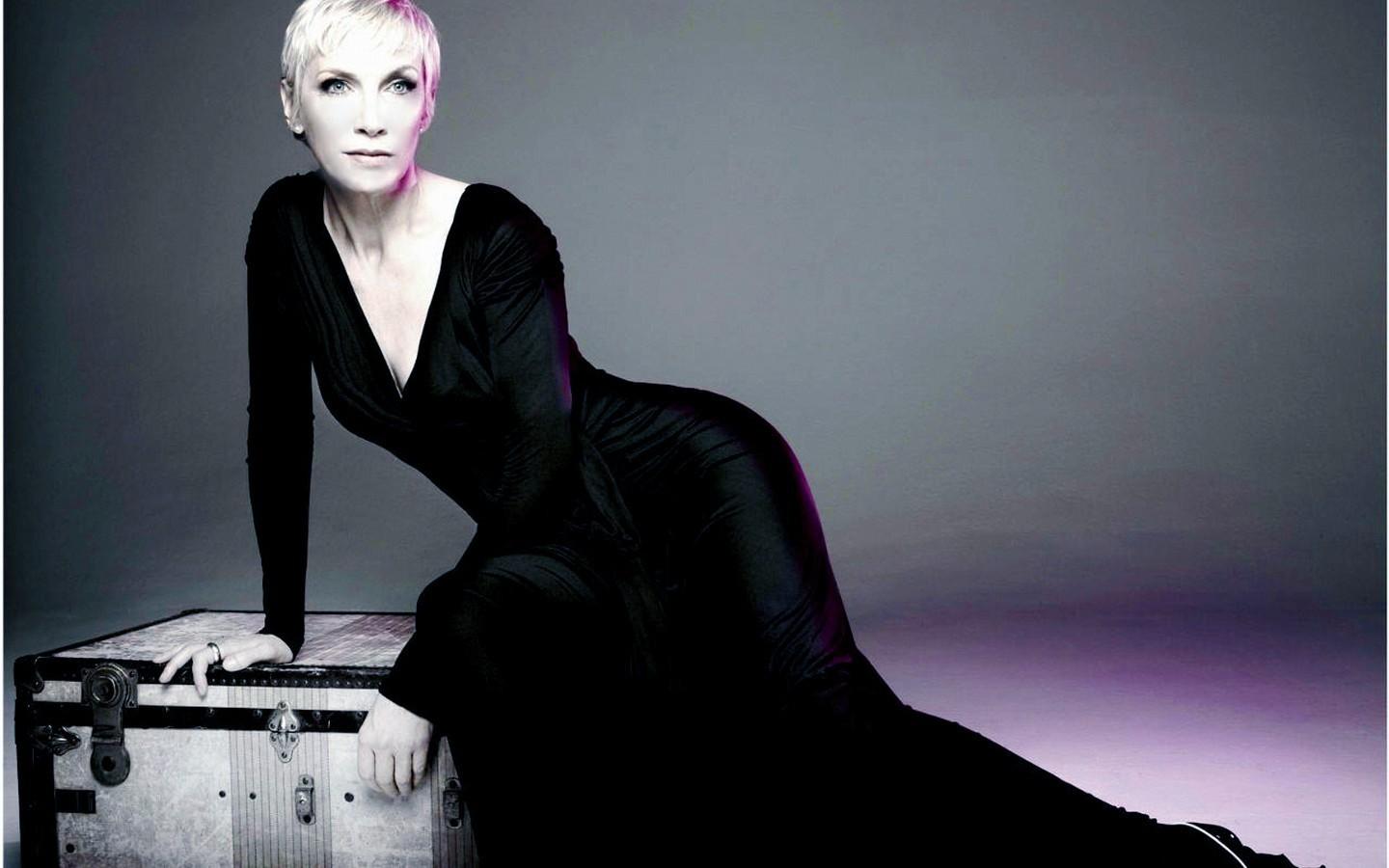 Annie Lennox image Annie Walls HD wallpaper and background photo
