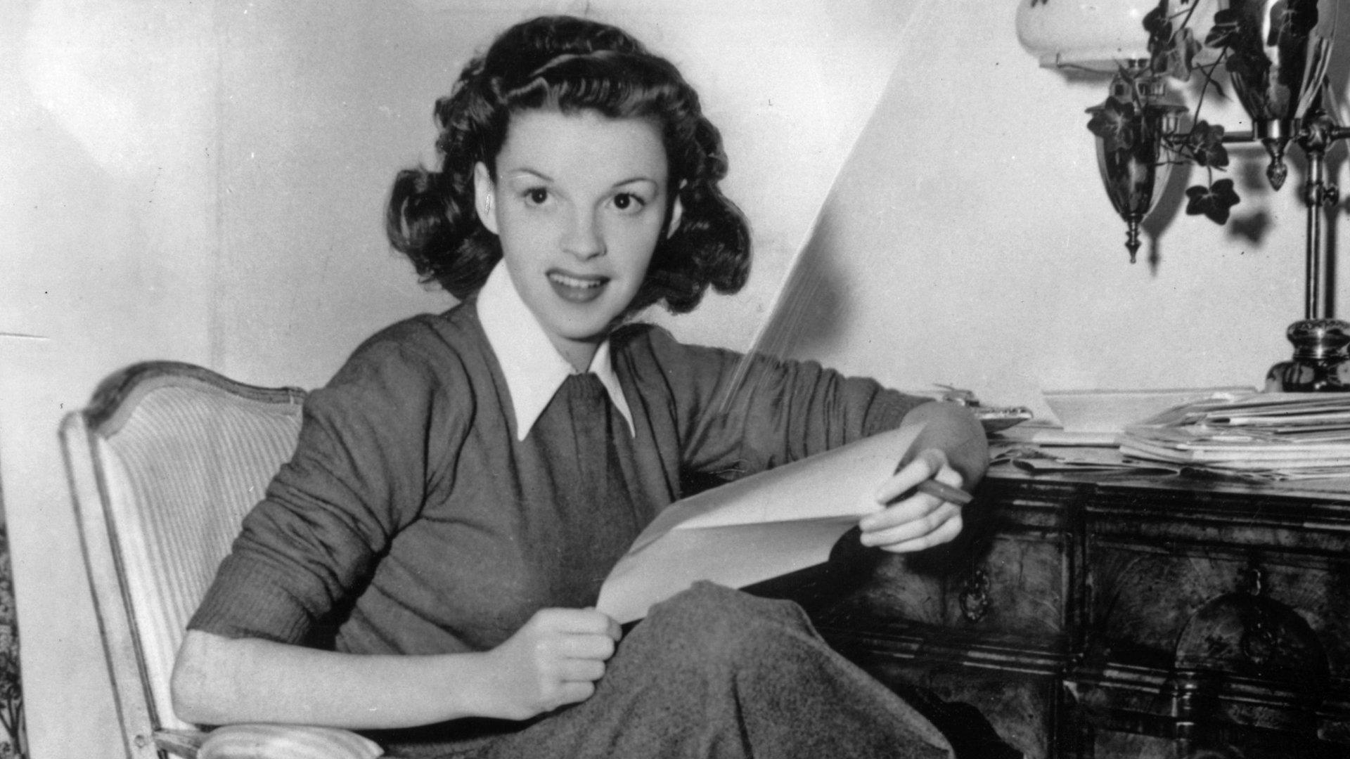 Judy Garland Was Groped by Munchkin Actors on 'Wizard of Oz' Set, Ex