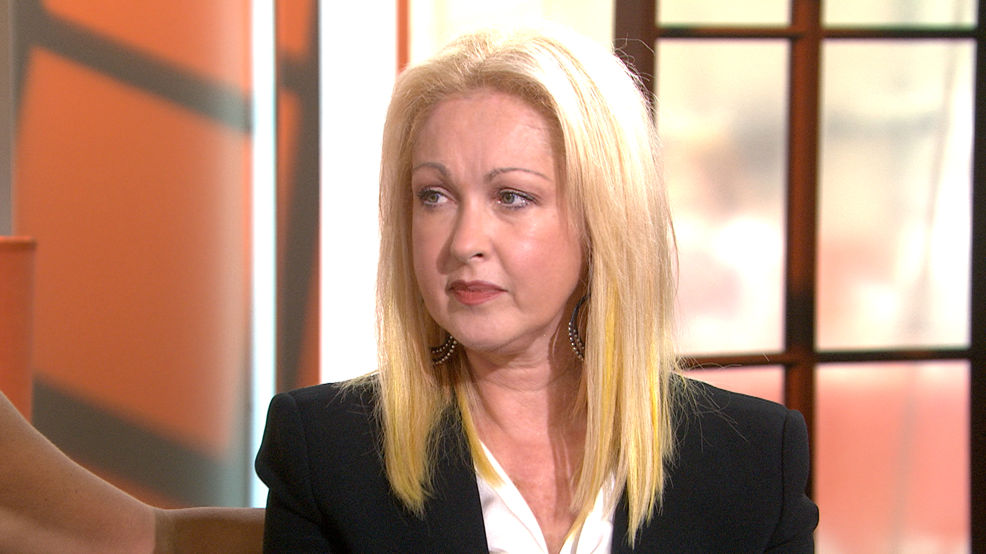 Cyndi Lauper tells story of 'Truly Brave'