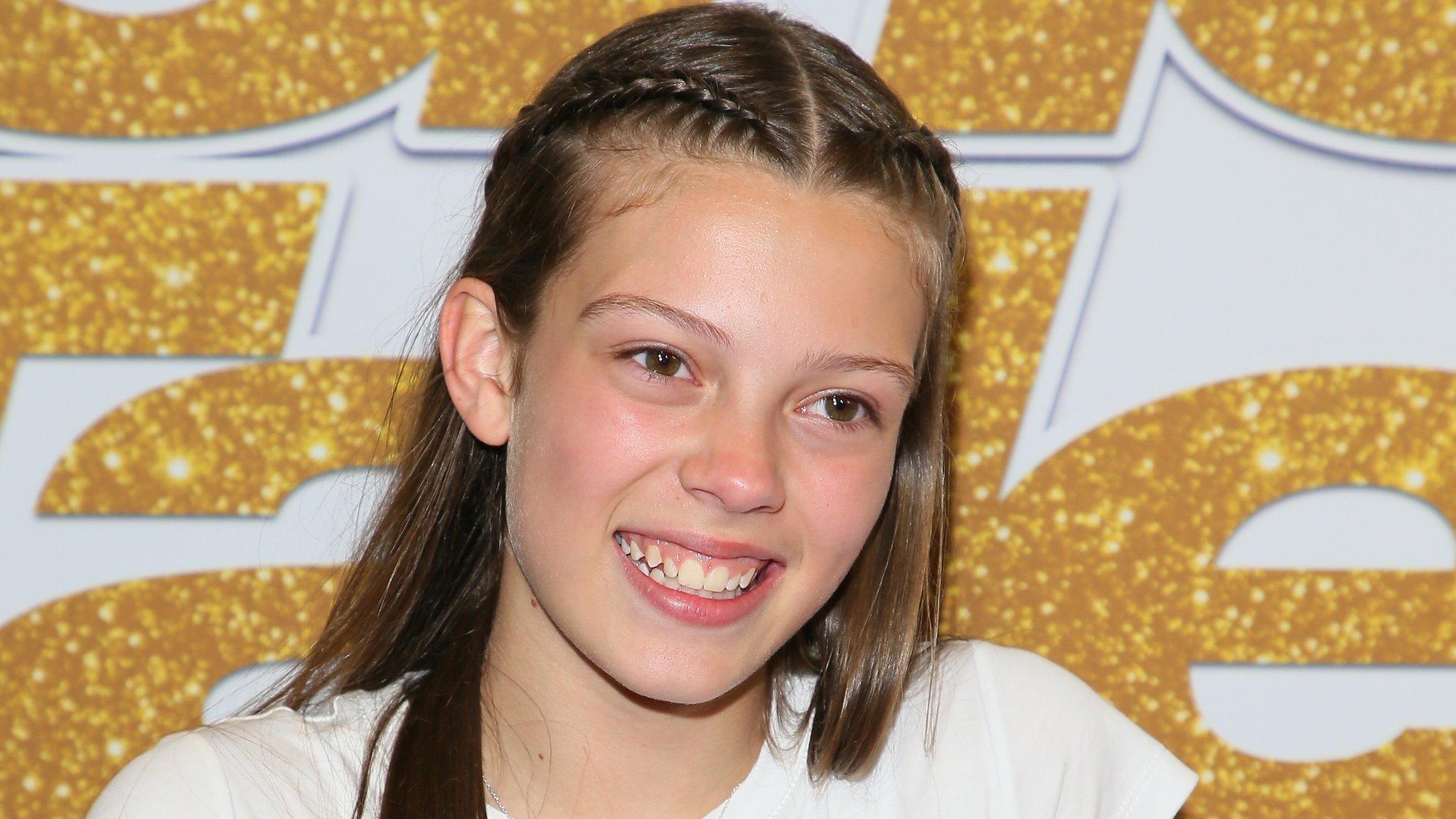 Courtney Hadwin Wallpapers Wallpaper Cave