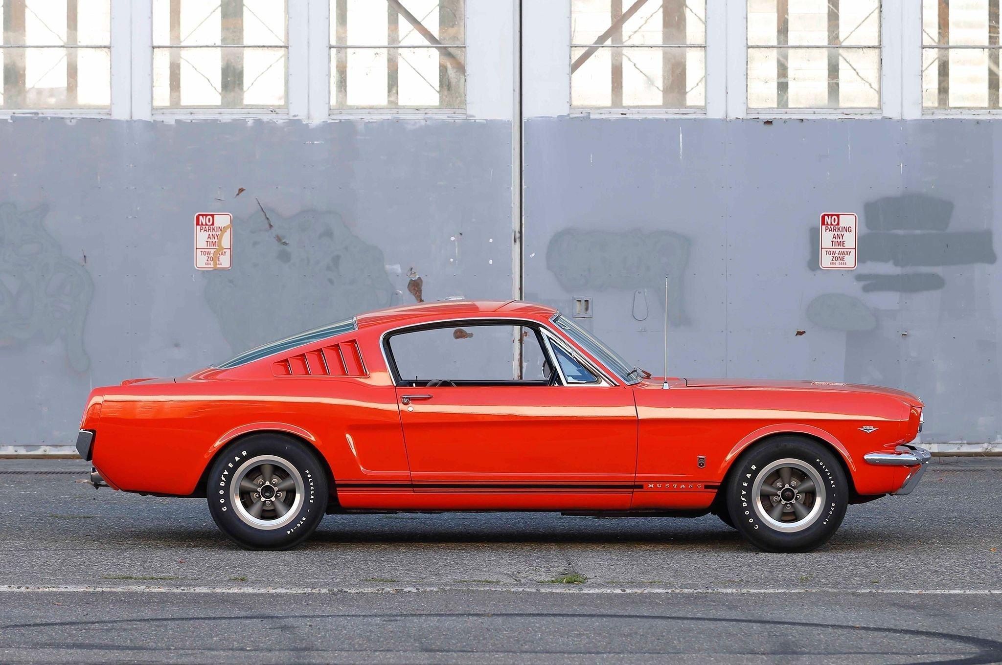 Ford Mustang Fastback Cars Wallpaper 2048x1360