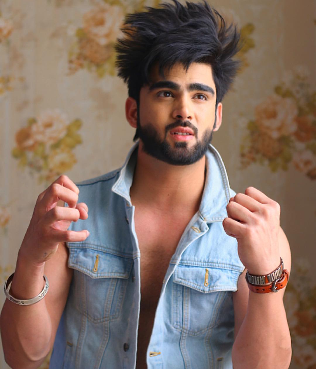 Inder chahal hair style