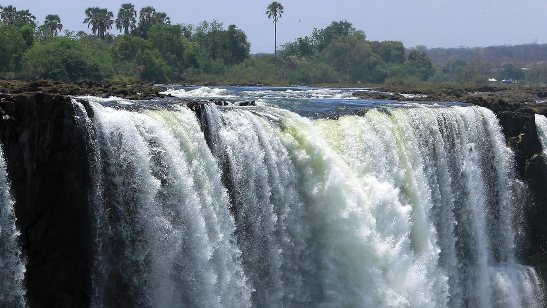 Замбези водопад Виктория