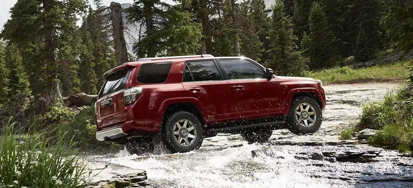 Toyota 4Runner. Side HD Wallpaper. Car Release Preview
