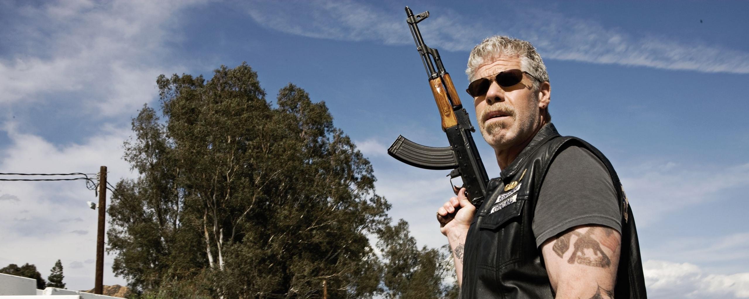 Ron Perlman Wallpaper PC #X1E6R28. EDecorati.com™