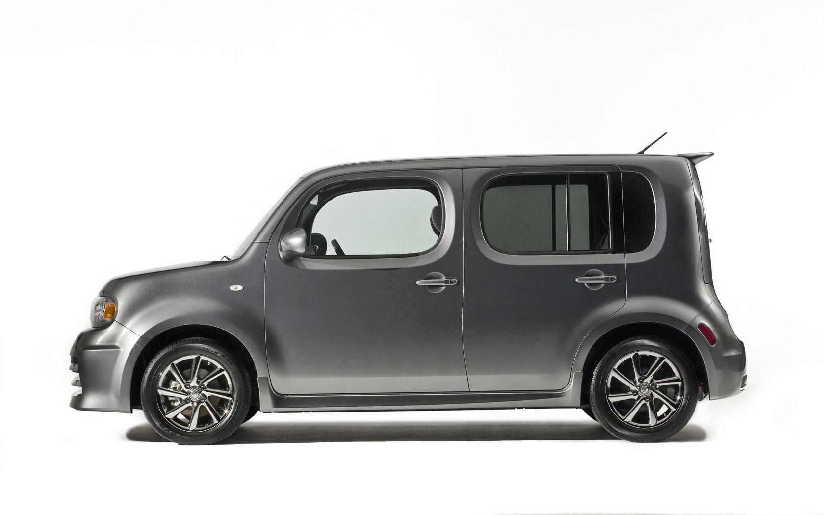 Nissan Cube 1.8 S, SL Widescreen Wallpaper / Desktop
