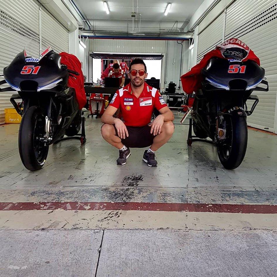 MotoGP, Michele Pirro unveils the 2019 Ducati