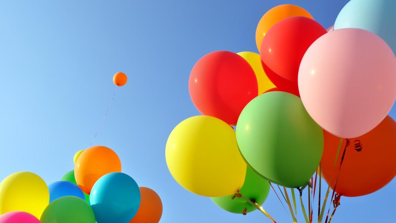 Balloons Wallpaper Free Balloons Background