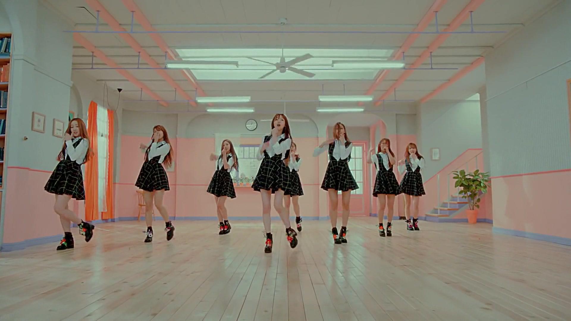 韩国组合TWICE《BDZ》音银舞台，很美的表演_韩国组合的音游