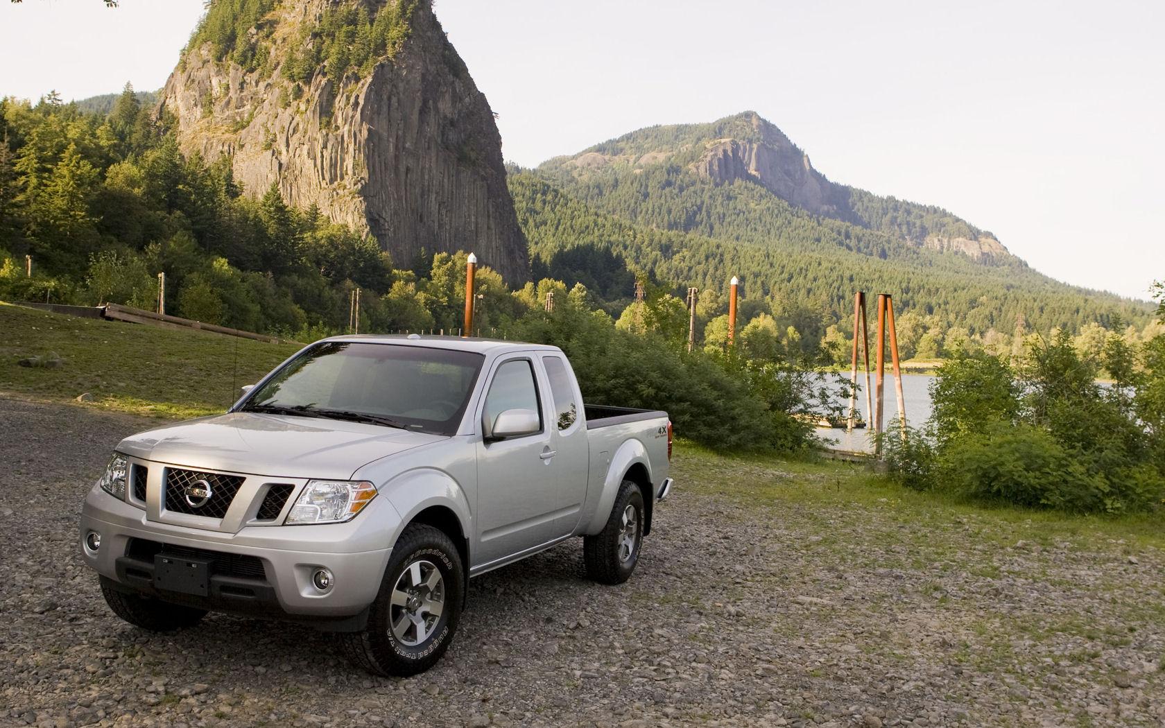 Nissan Frontier SE, LE, King & Crew Cab, AWD Widescreen