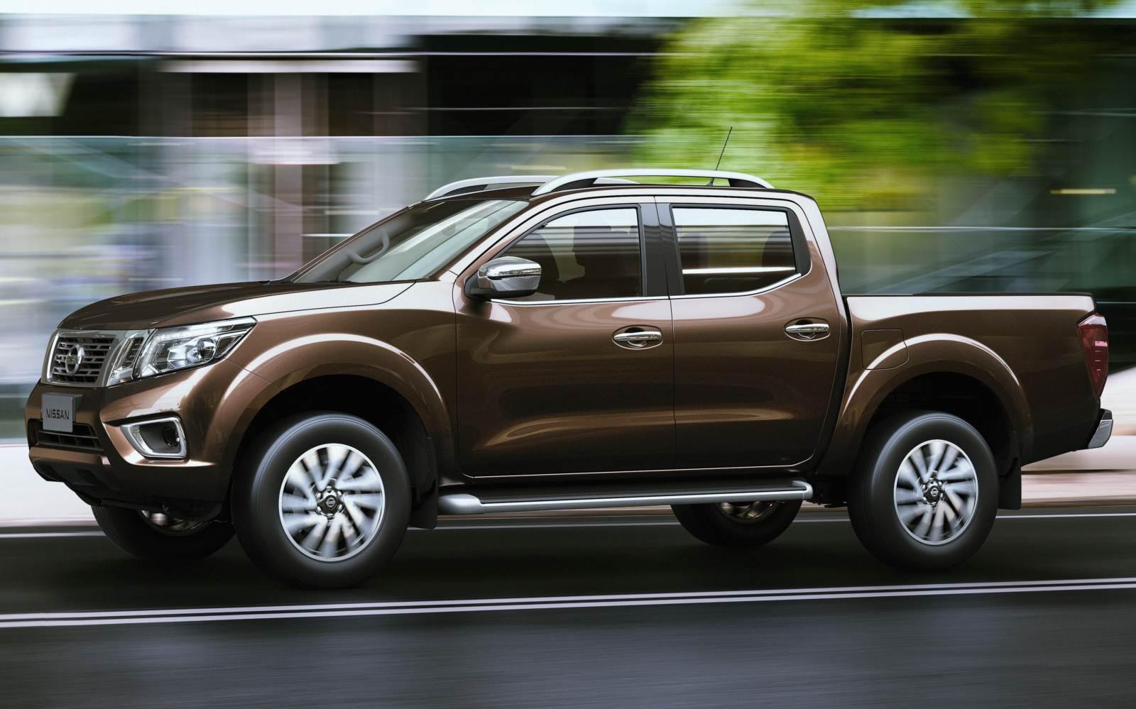 nissan frontier 2015