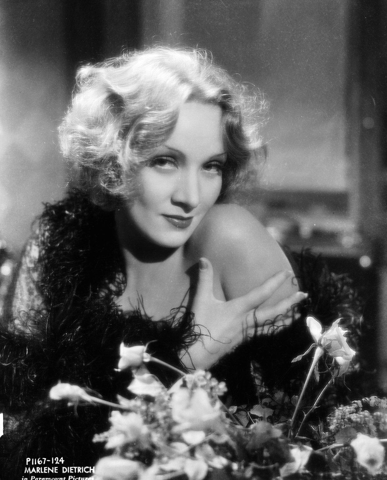 Ultra HD Marlene Dietrich Wallpaper #LG38W72