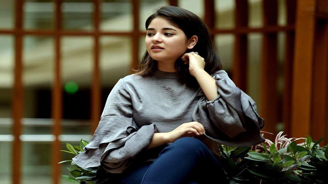 Zaira Wasim HD Wallpaper and Image