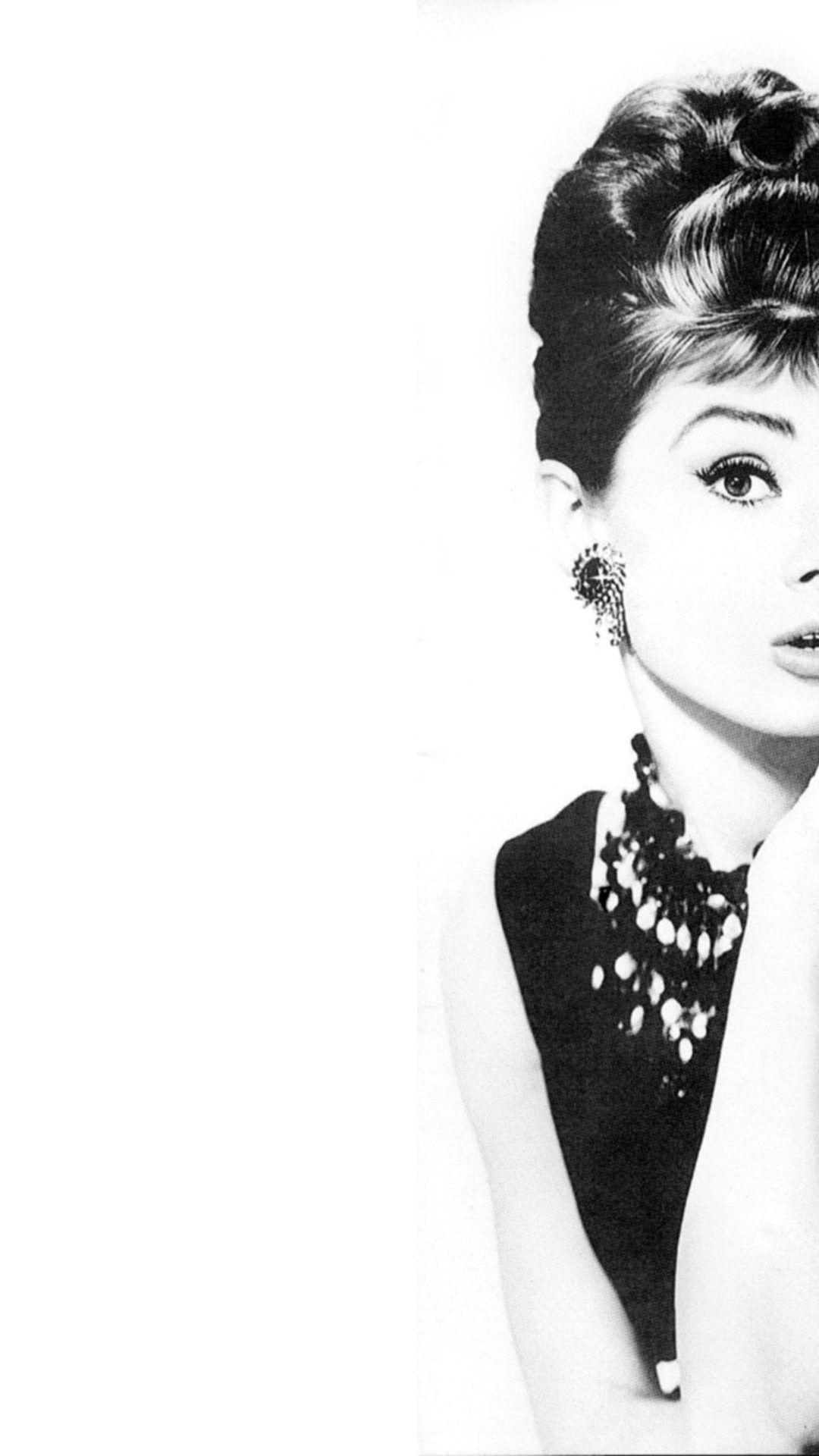 Free Audrey Hepburn iPhone 6 Plus Wallpaper