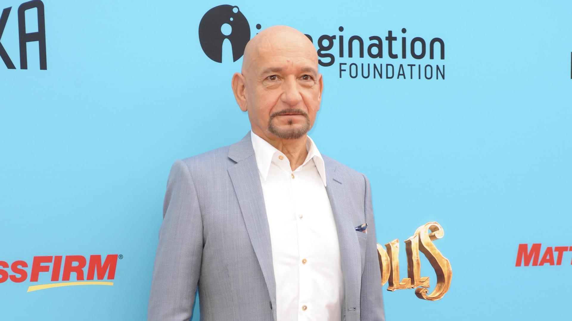 Sir Ben Kingsley played a nasty trick on a fan (VIDEO)