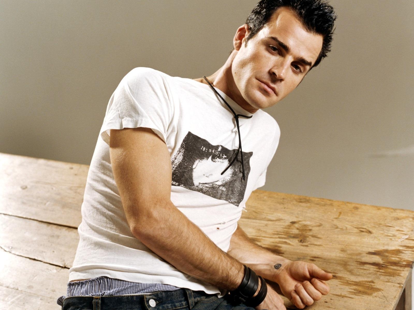 Justin Theroux Wallpaper and Background Imagex1200