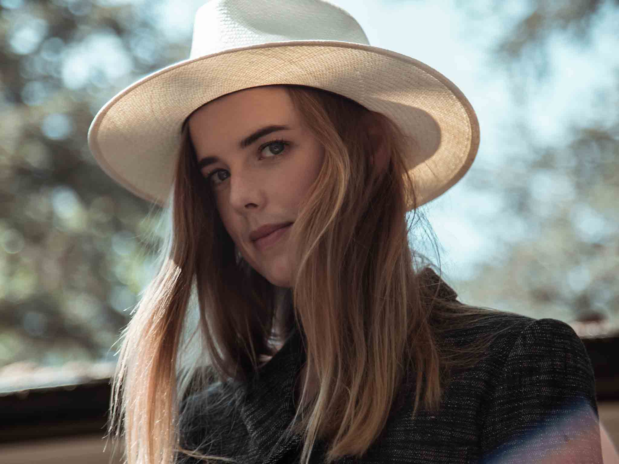 Agyness Deyn Shows You How to Dress Like You're From Londoné