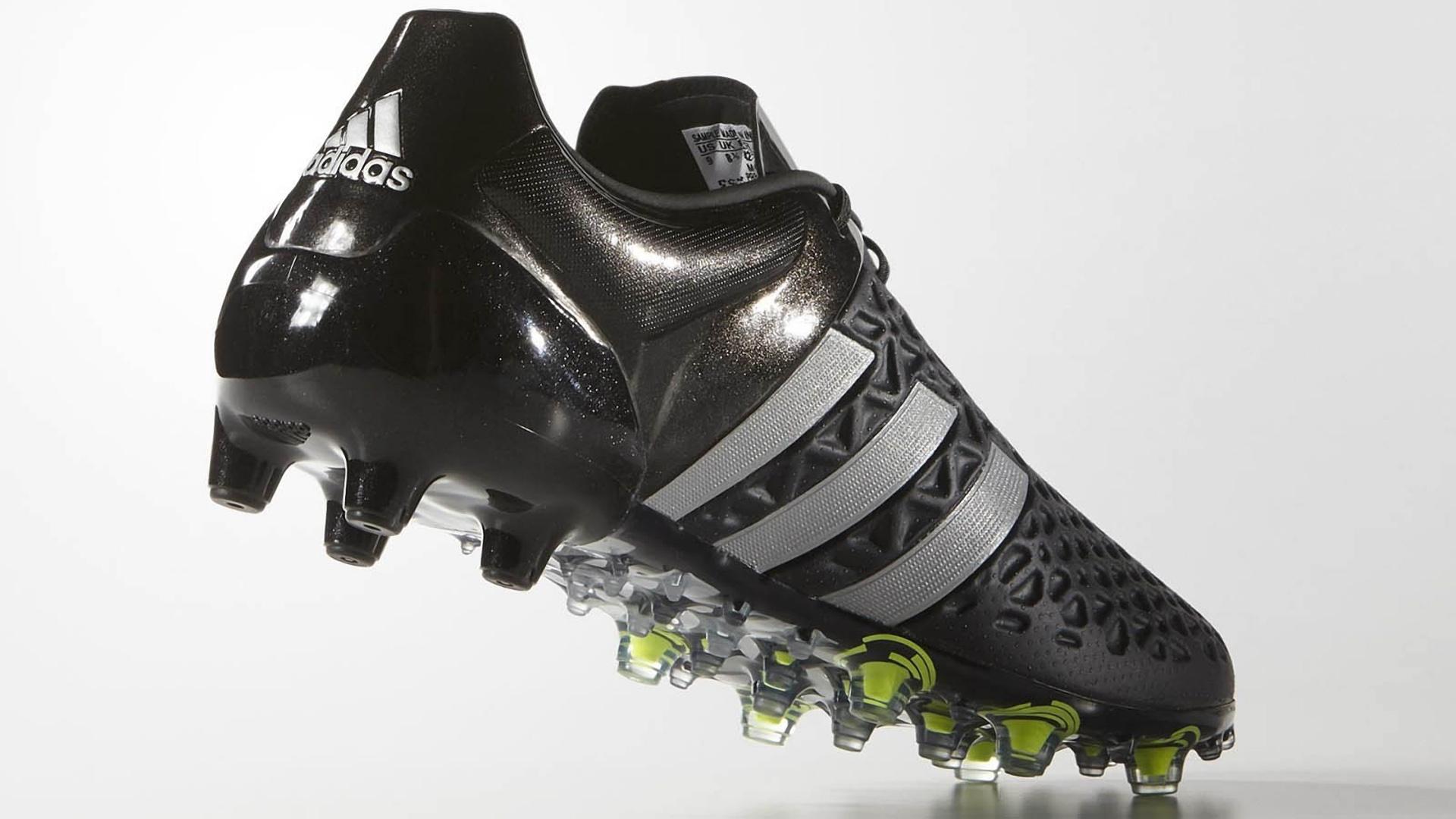 Black Reflective Adidas Ace 2015 Football Boots Wallpaper