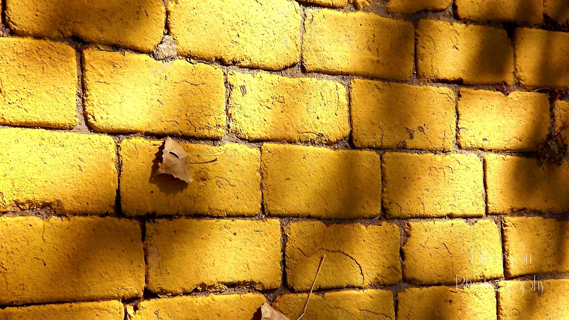 Aesthetic Yellow Wallpaper High Definition > Flip Wallpaper