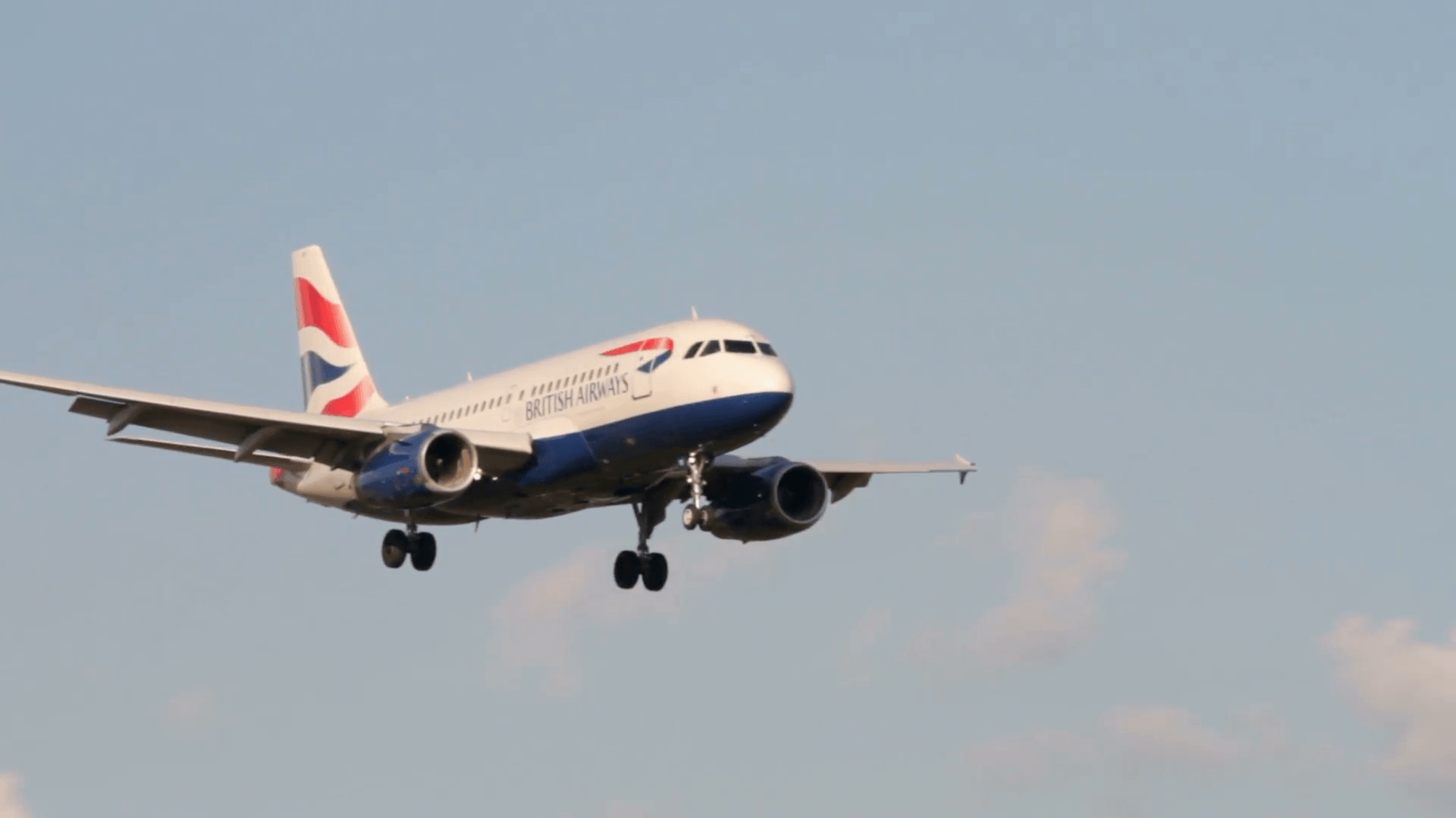 airplane, british airways airbus a319 coming in to land Stock Video