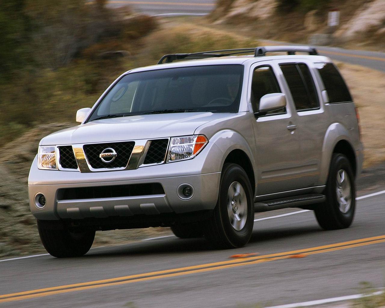 Nissan Pathfinder S, SE, LE V8 AWD 1280x1024 Wallpaper