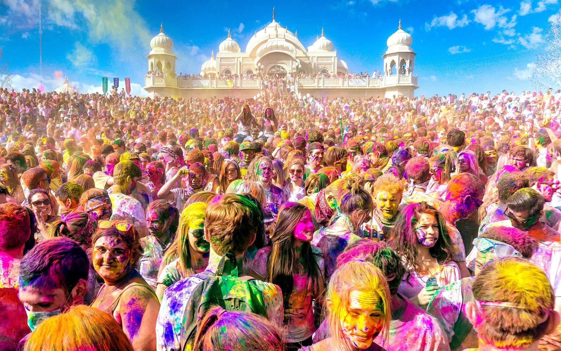 Holi- Festival that colours India as one