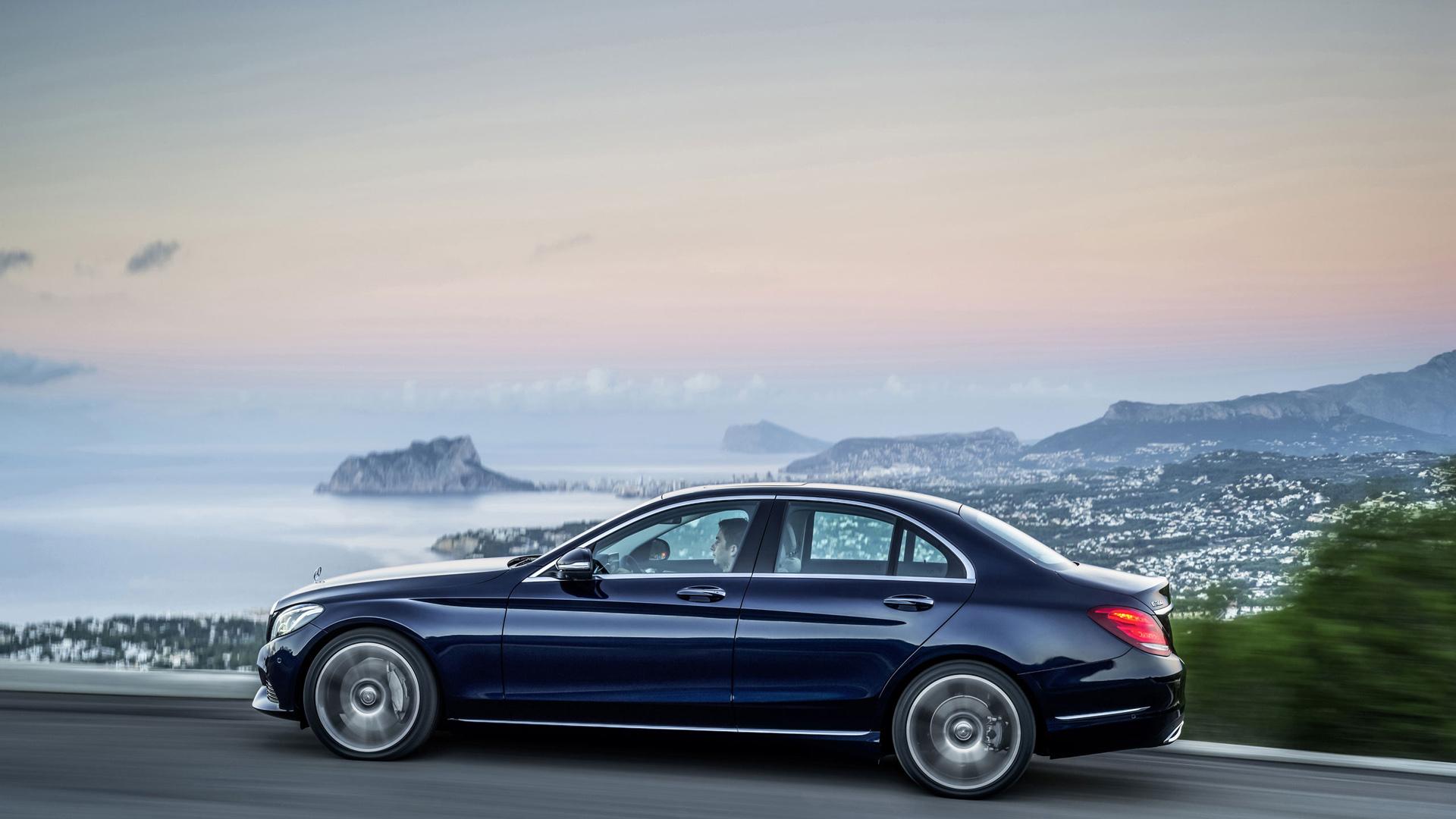 Mercedes Benz C Class 2015 Wallpaper