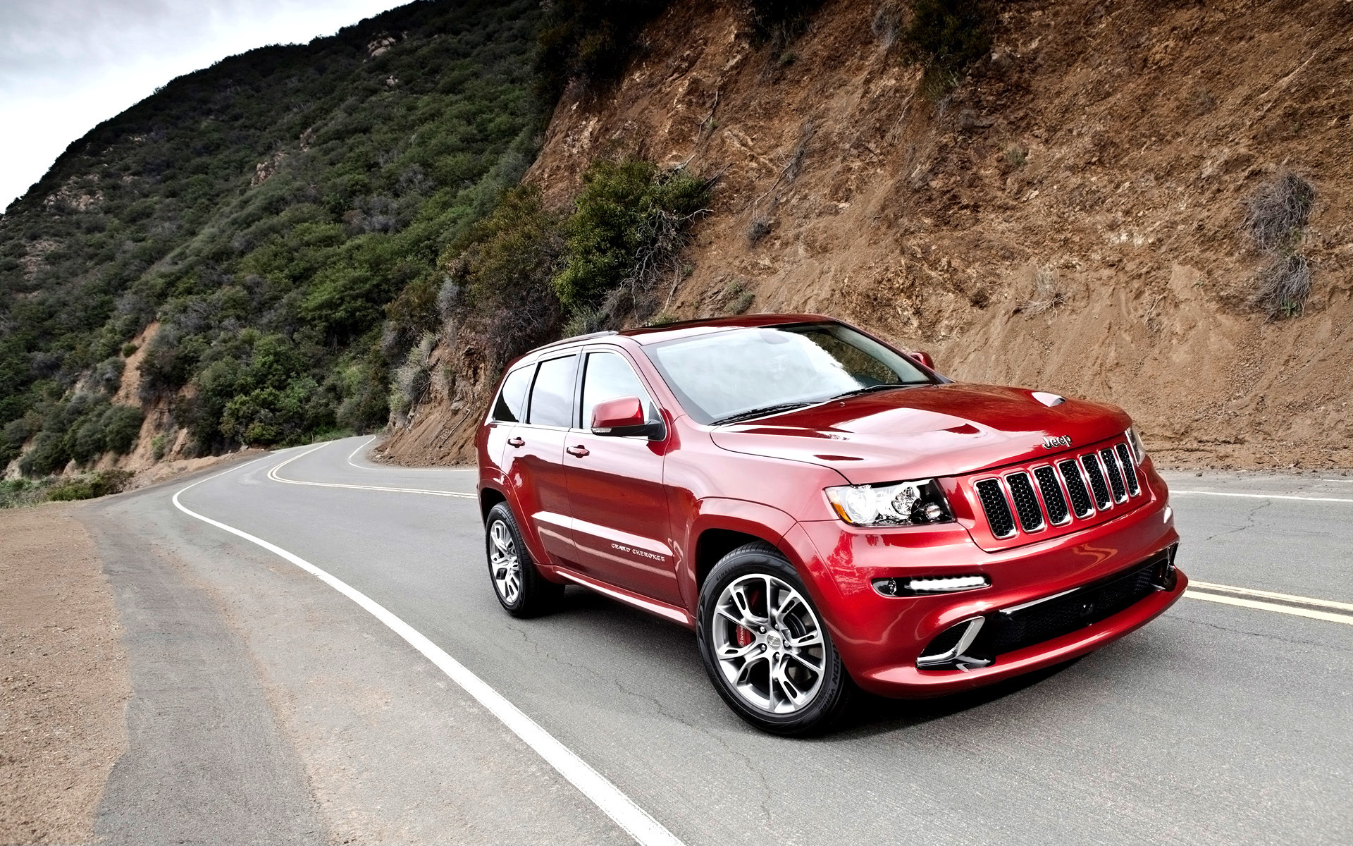 Fantastic Jeep SRT Wallpaper 43768 1920x1200px