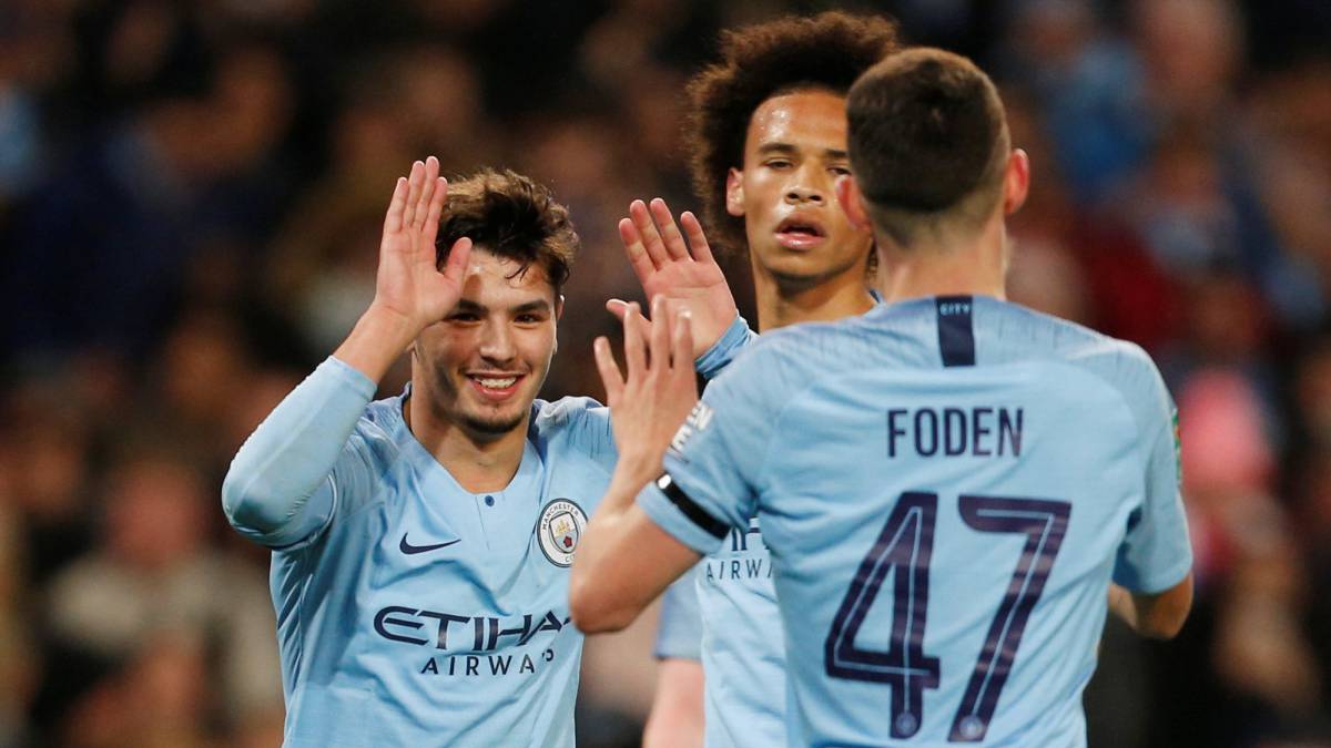 El City se clasifica para cuartos con un doblete de Brahim Díaz