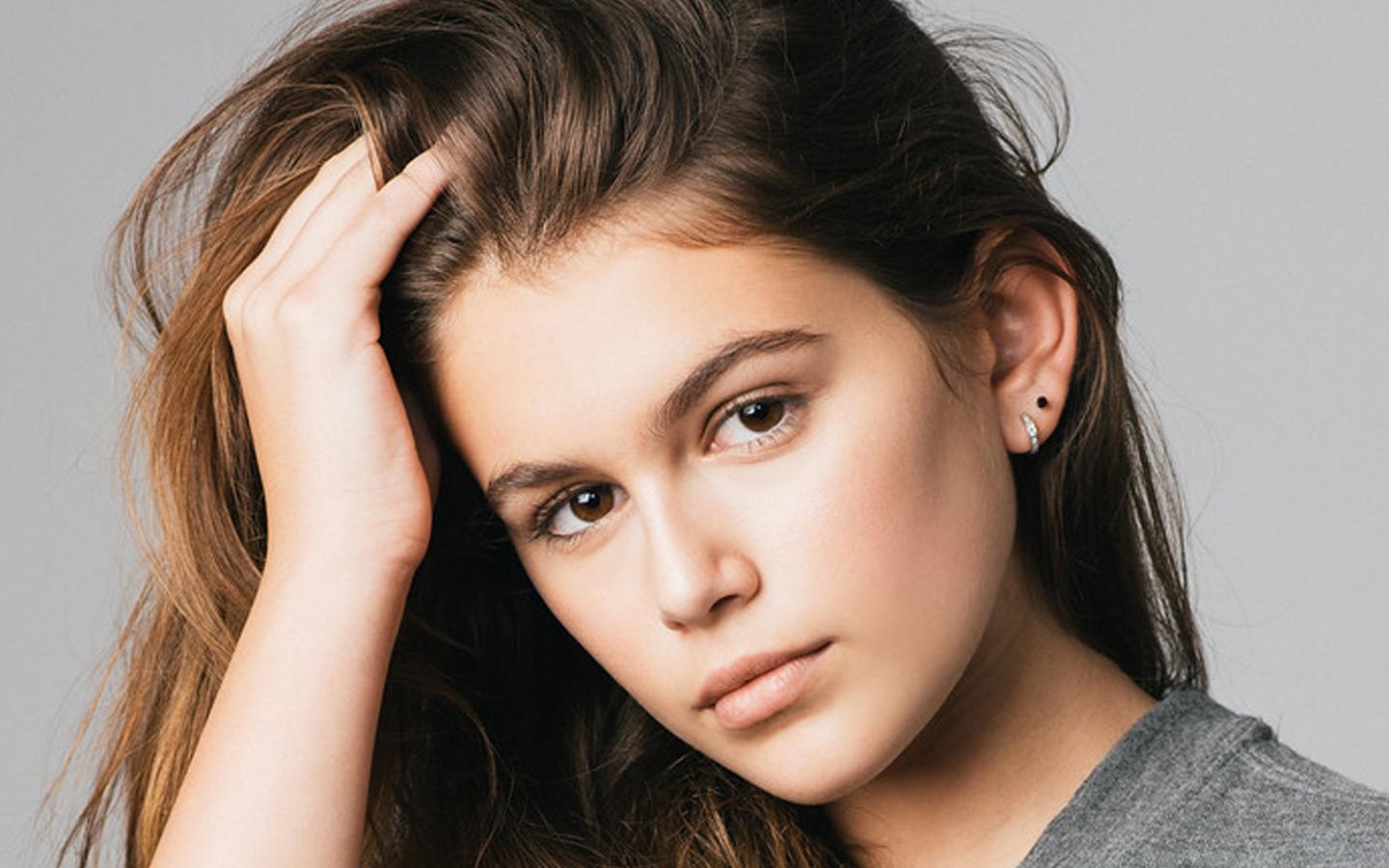 Kaia Gerber Wallpaper and Background Image
