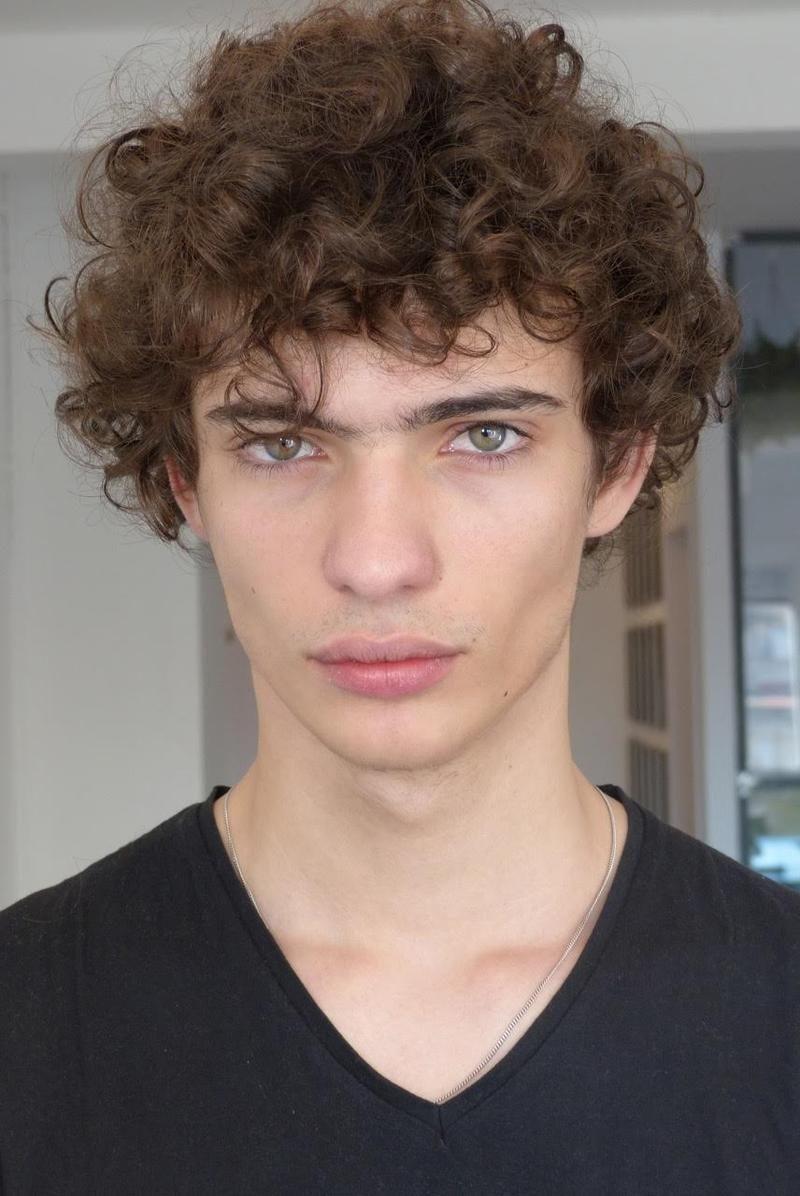 Piero Mendez. Curly on Men. Model, Male models, Profile photo