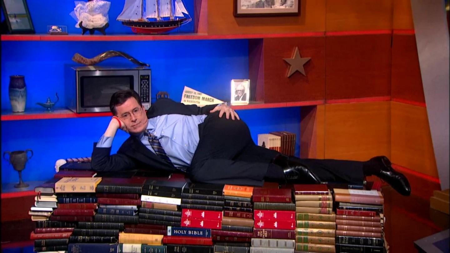 Stephen Colbert Photo Hd Wallpaper Wallpaper