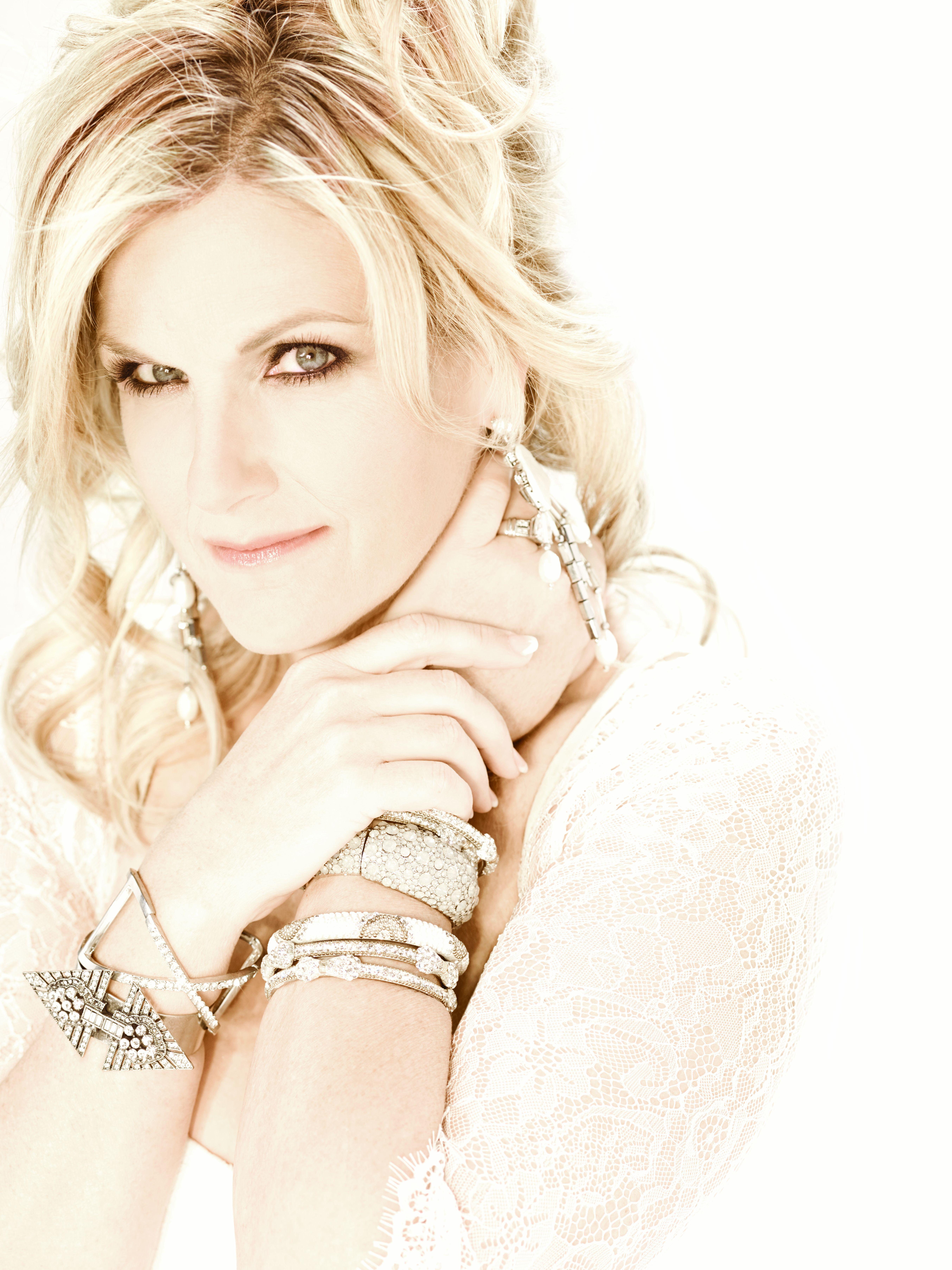 Trisha Yearwood Wallpaper Image