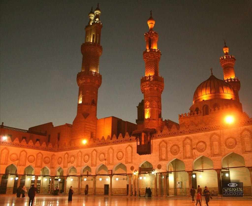 Al Azhar Mosque Is A Mosque In Islamic Cairo In Egypt. Al Mu'izz Li